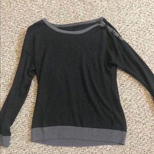 Burton sweater